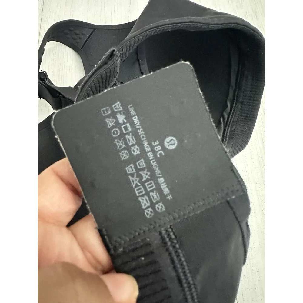 Lululemon AirSupport Bra *High Support‎ Sz 38C Black